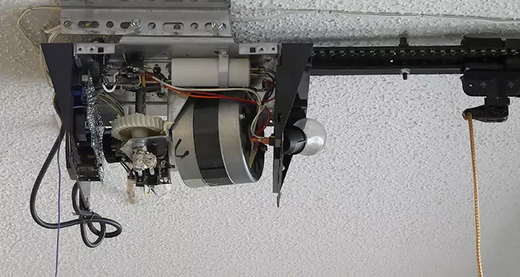 Emergency Garage Door Opener Repair in Ocoee, FL