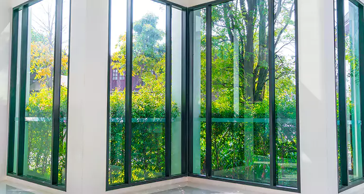 Emergency Balcony Door Glass Repair in Ocoee, FL
