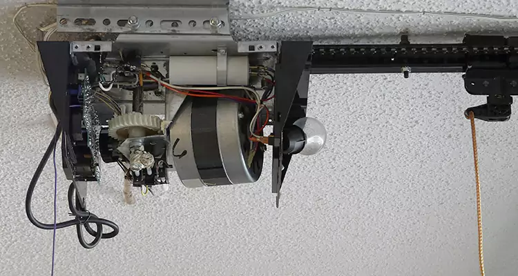 Garage Door Motor Replacement in Ocoee, FL
