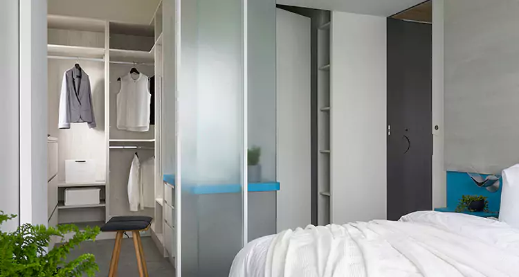 Closet Door Bi Fold Installation in Ocoee, FL