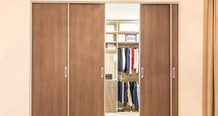 Sliding Closet Wardrobe Repairs in Ocoee, FL